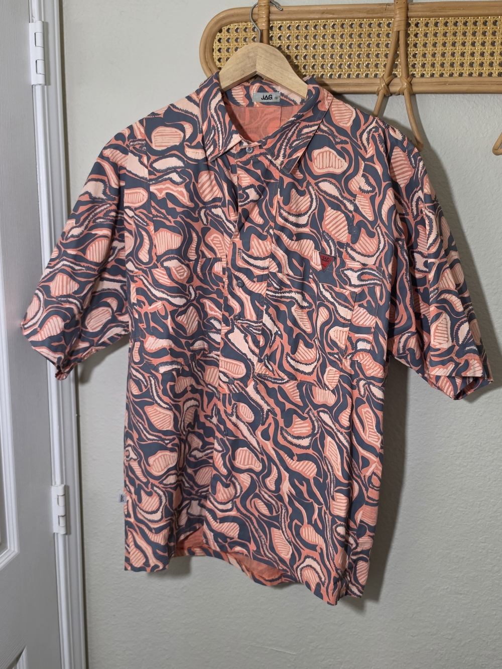 Jag Jeans Printed Short-Sleeve Shirt in Coral and Charcoal